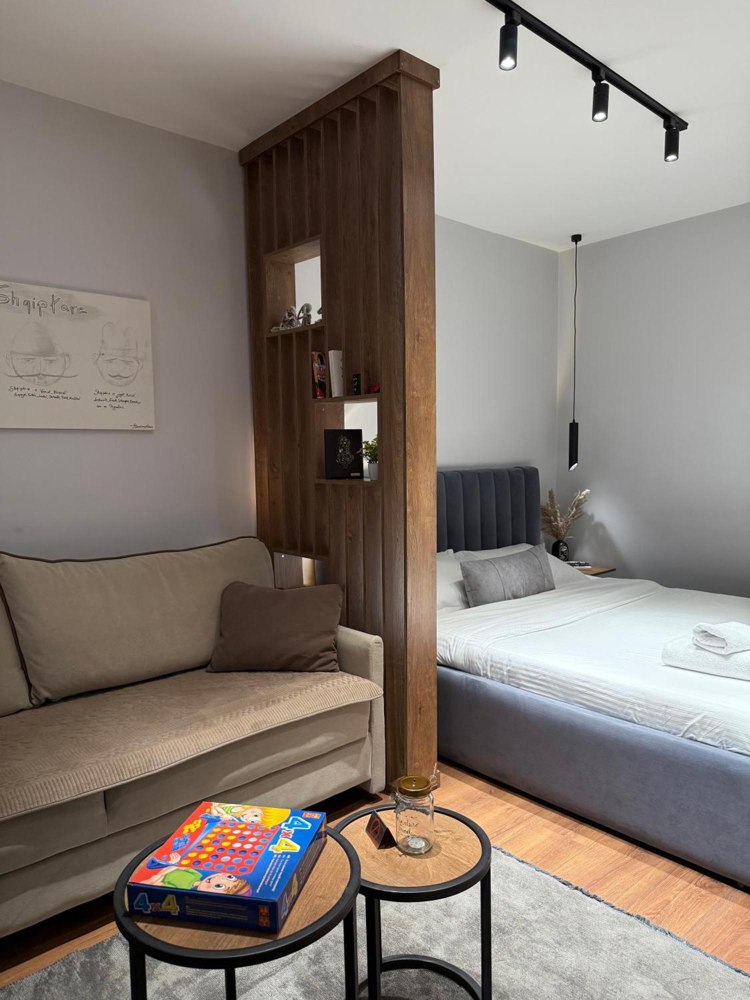 4Seasonsgea , Studio Apartment In Heart Of Тирана Екстер'єр фото